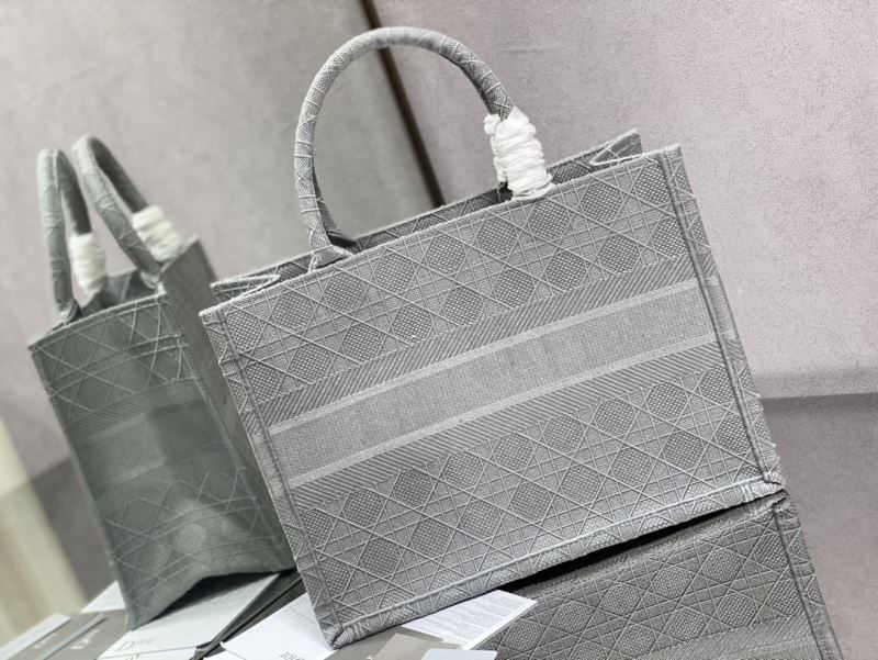 Dior Shopping Bags